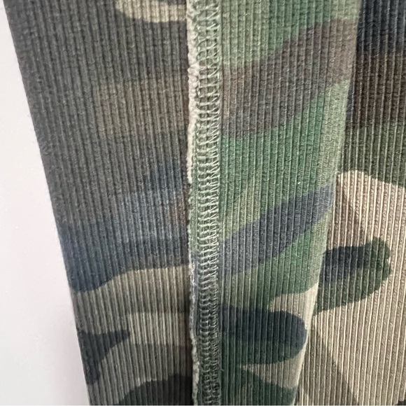 Marc Jacob’s Camo Racer Rib Dress
In Excellent Pre Loved Condition - Picture 5 of 8